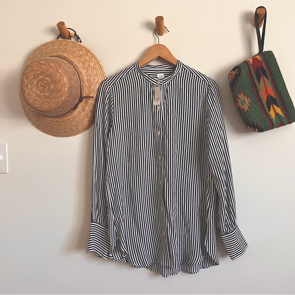 Gap navy & white striped tunic blouse NWT small